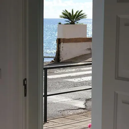 Aqua Sea House Holiday home *